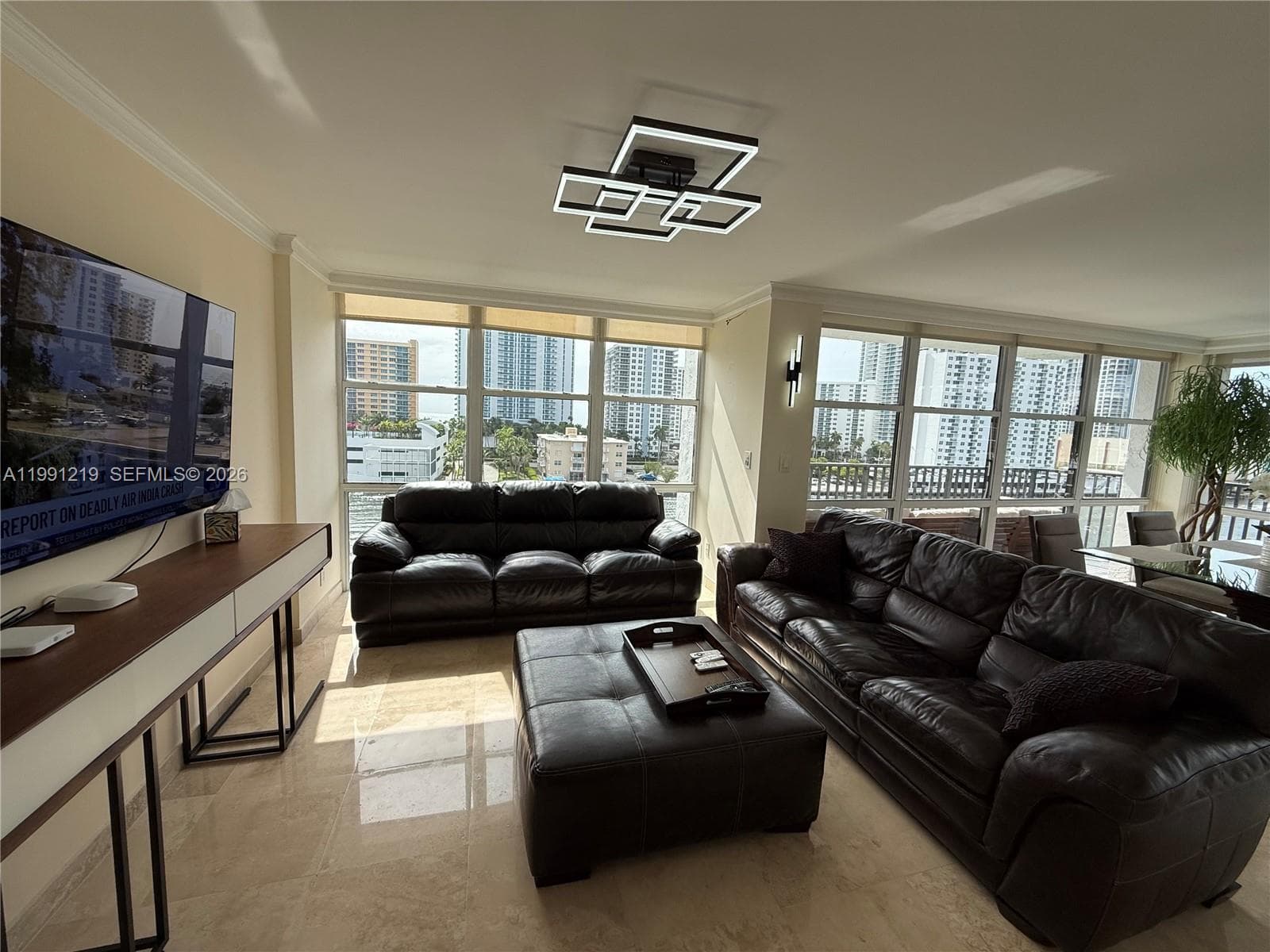 Oceanview Park Condo · #720 in Hallandale Beach - Photo 8