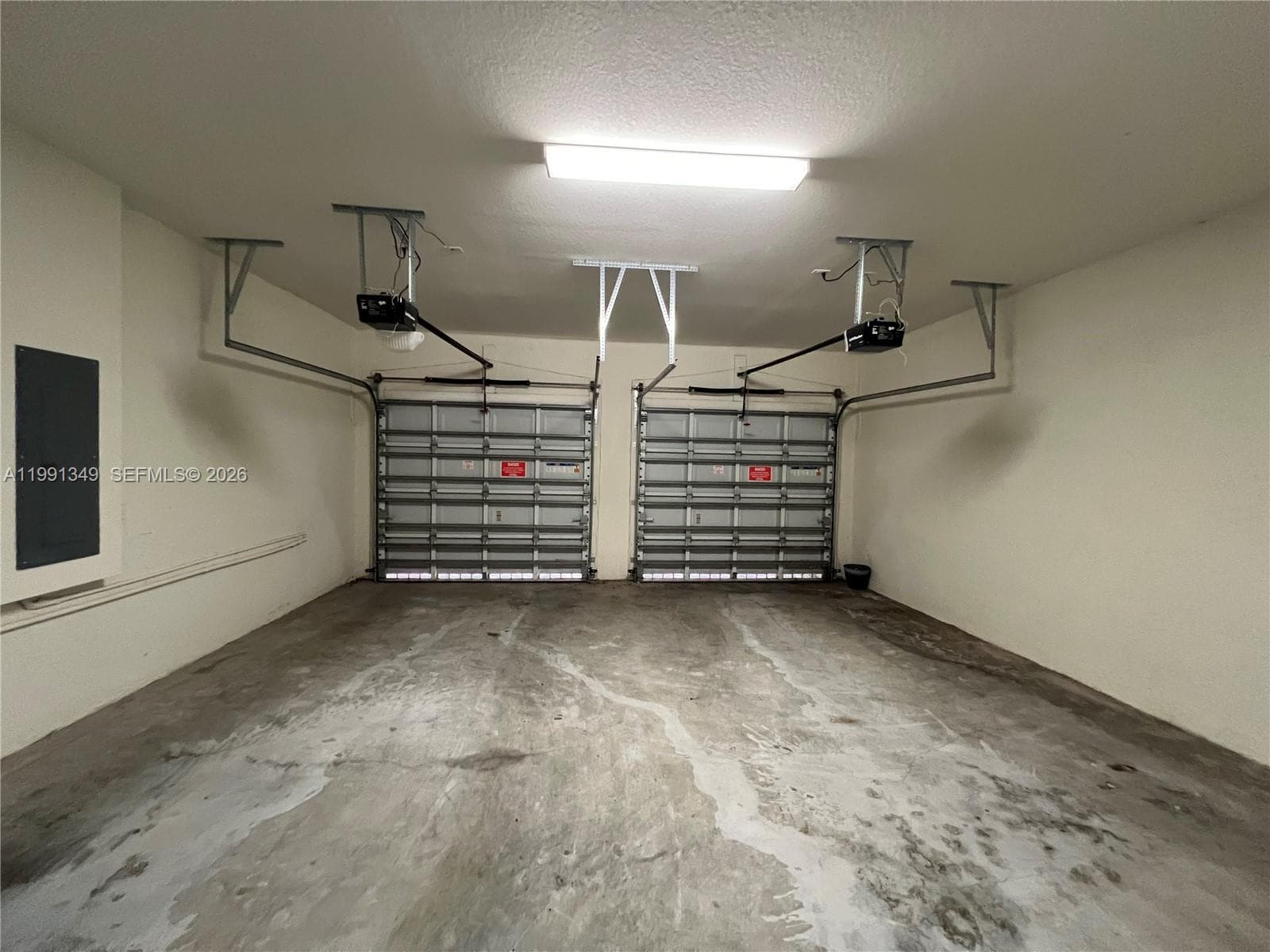 2-Car Garage Interior View
