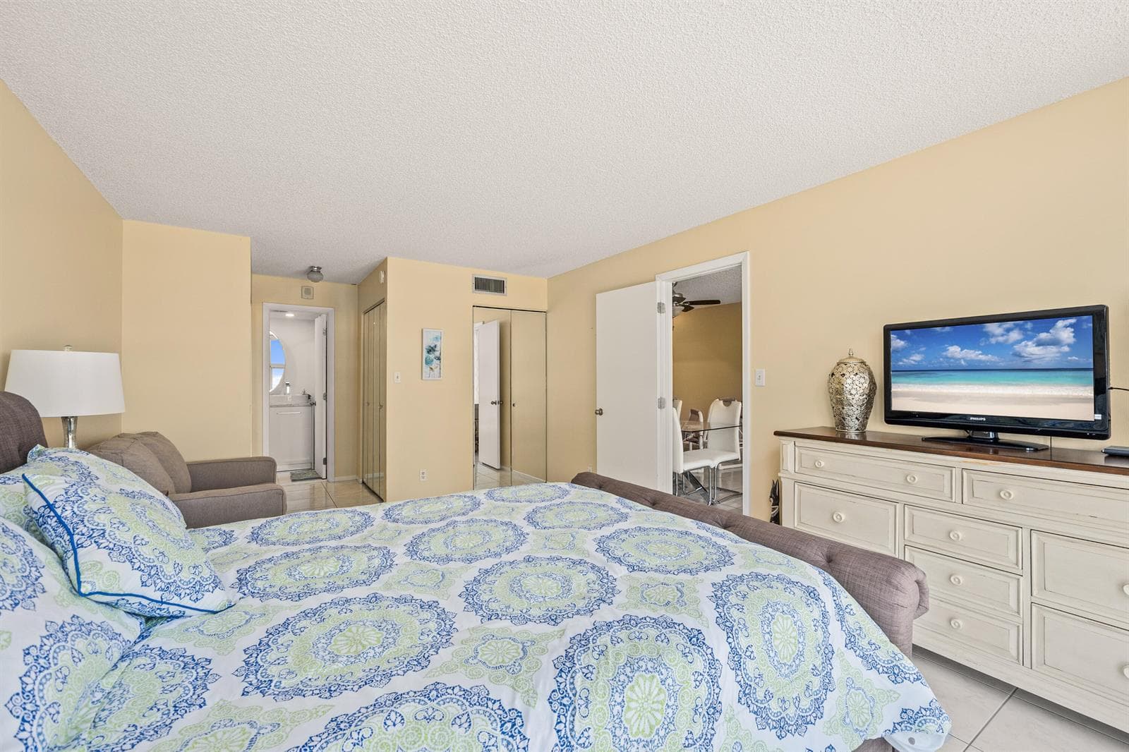 525 N Ocean Blvd-5