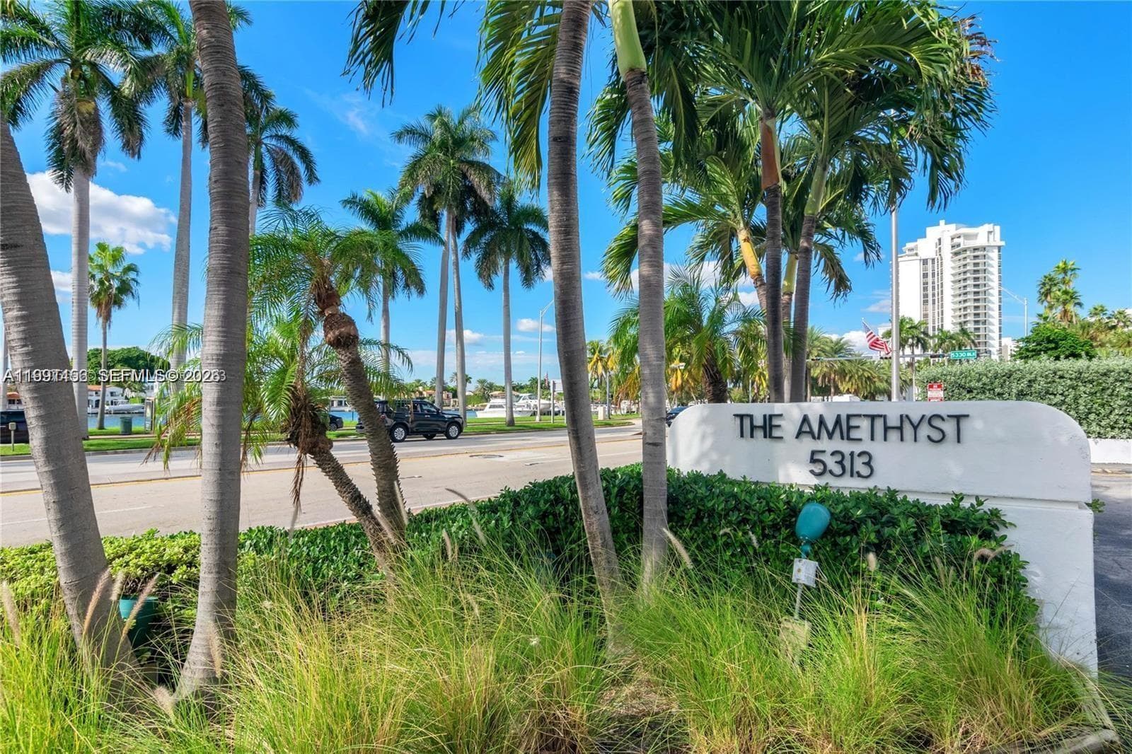 THE AMETHYST CONDO · #704 in Miami Beach - Photo 16