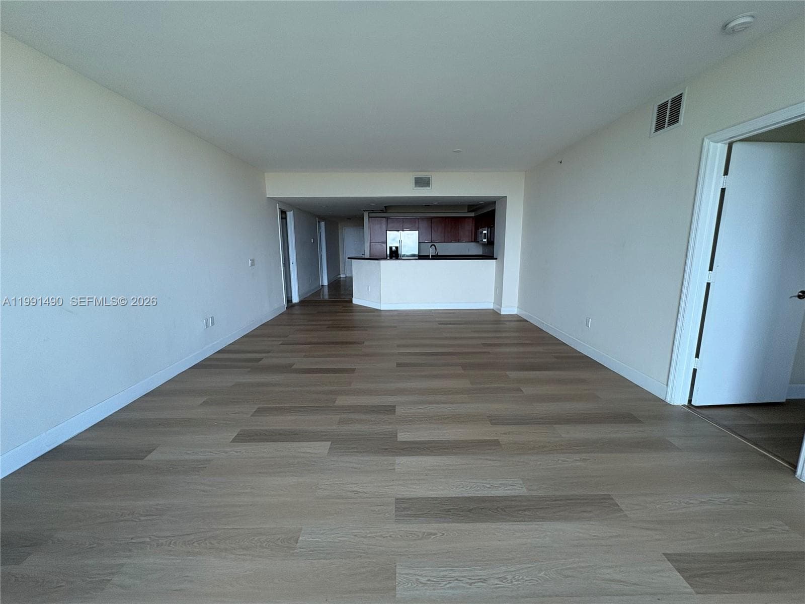 THE OAKS I CONDO · #1705 in North Miami - Photo 3