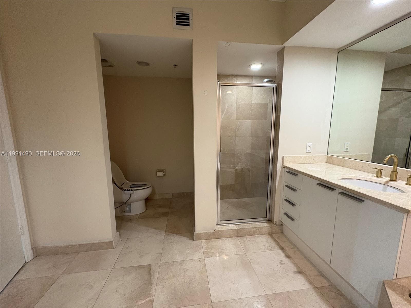 THE OAKS I CONDO · #1705 in North Miami - Photo 15