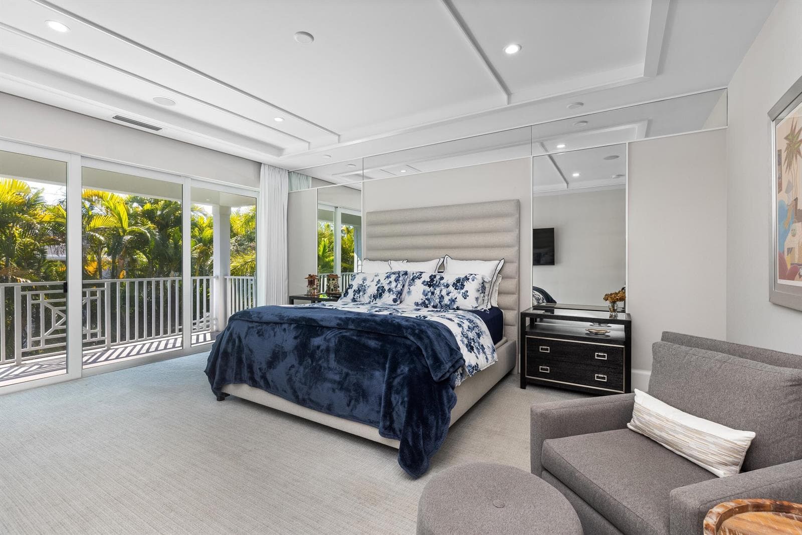 Master Bed 1