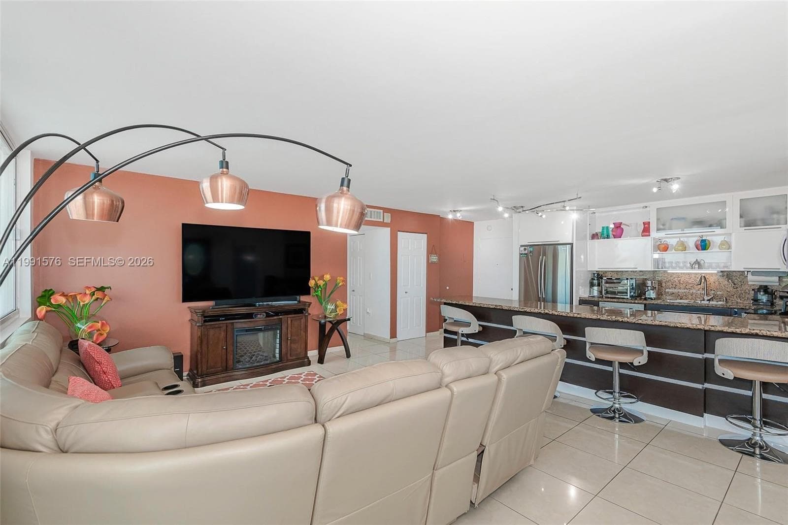 Burleigh House · #625 in Miami Beach - Photo 12