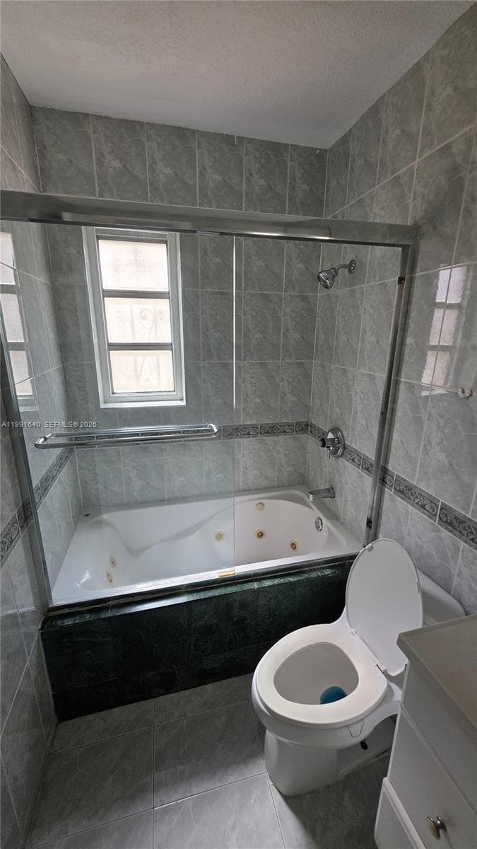 ALL FOUR INC CONDOMINIUM · #2 in Miami Beach - Photo 6