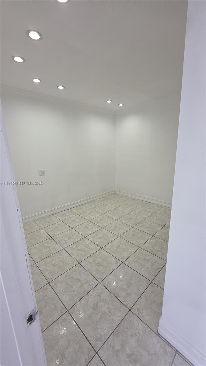 ALL FOUR INC CONDOMINIUM · #2 in Miami Beach - Photo 17