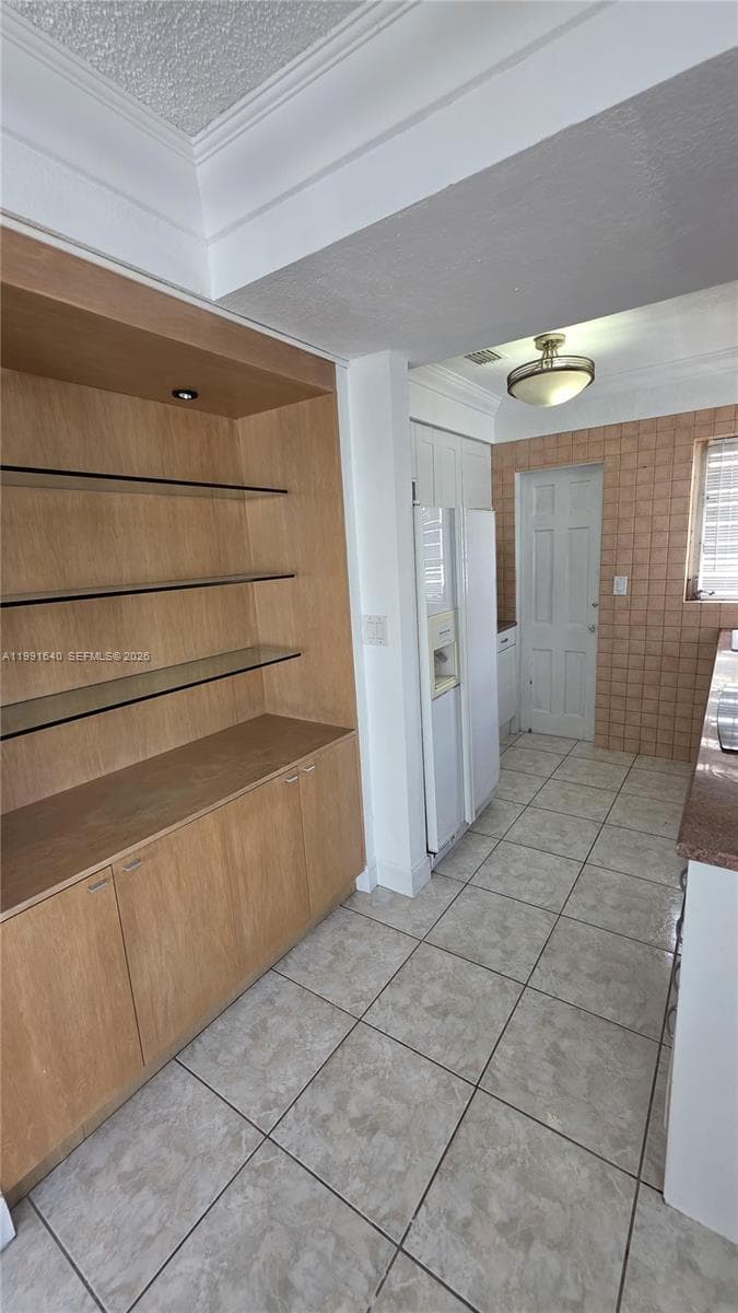 ALL FOUR INC CONDOMINIUM · #2 in Miami Beach - Photo 3