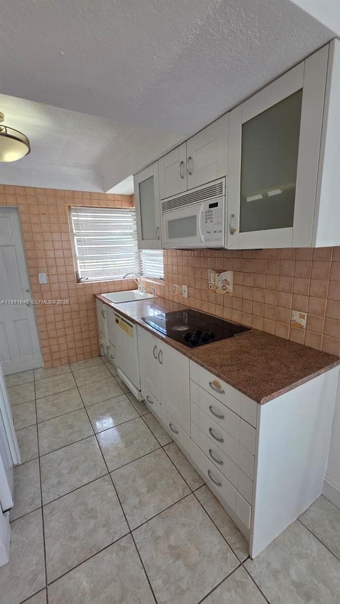ALL FOUR INC CONDOMINIUM · #2 in Miami Beach - Photo 15
