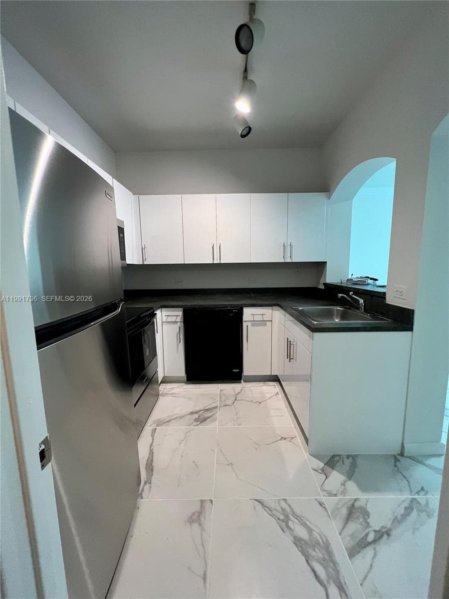 The Waverly at Surfside · #214 in Surfside - Photo 6