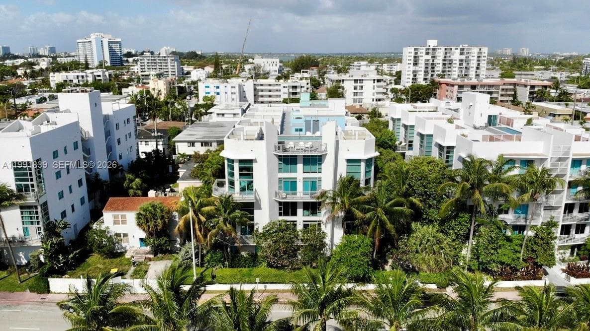 VILAZUL SEASIDE · #16 in Miami Beach - Photo 39