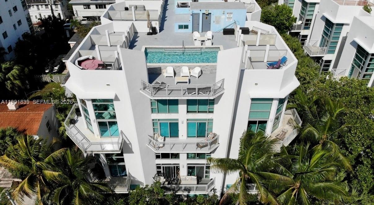 VILAZUL SEASIDE · #16 in Miami Beach - Photo 25