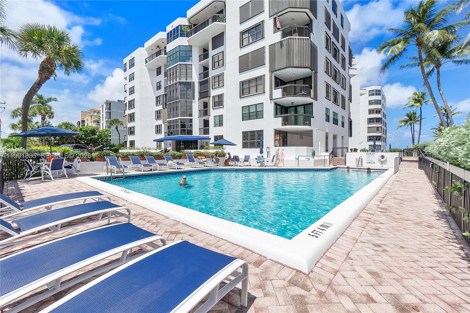 HILLSBORO OCEAN CLUB COND · #510 in Hillsboro Beach - Photo 35