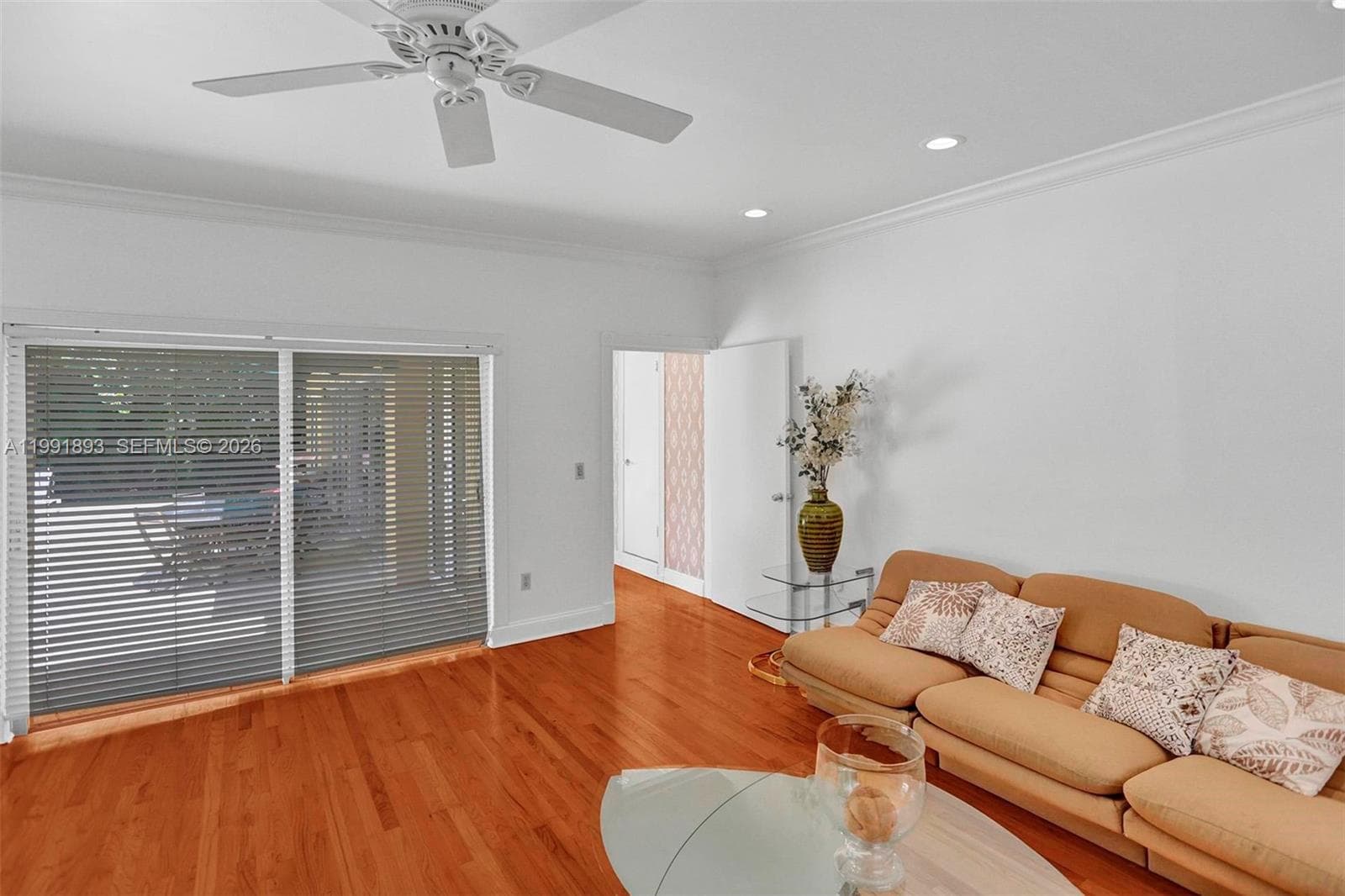 3920 Monserrate St photo 26