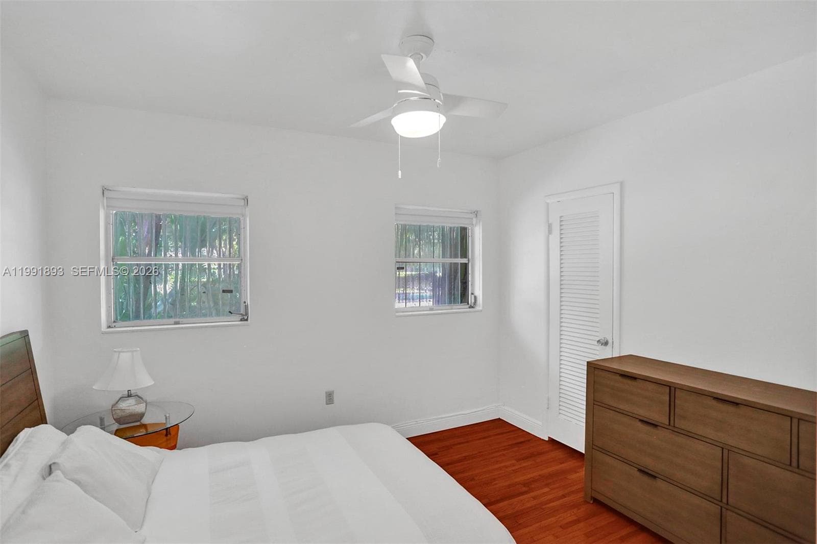 3920 Monserrate St photo 37