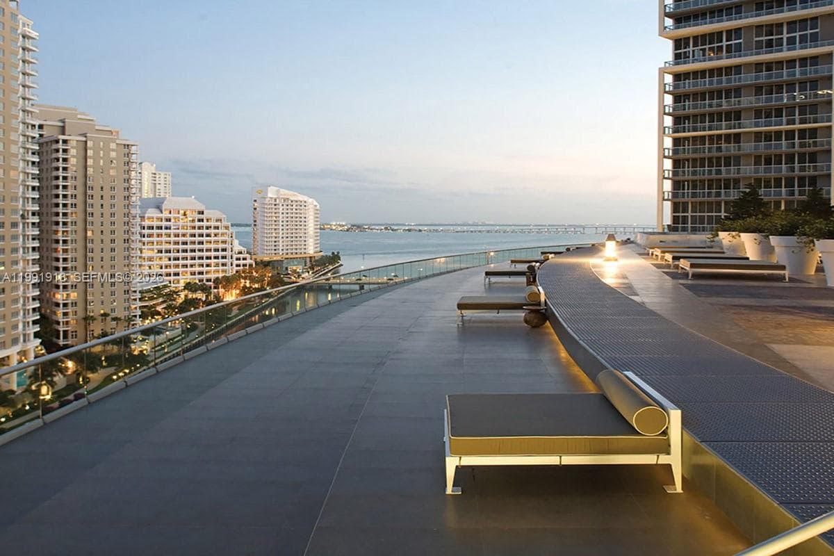 Icon Brickell I · #2209 in Miami - Photo 30