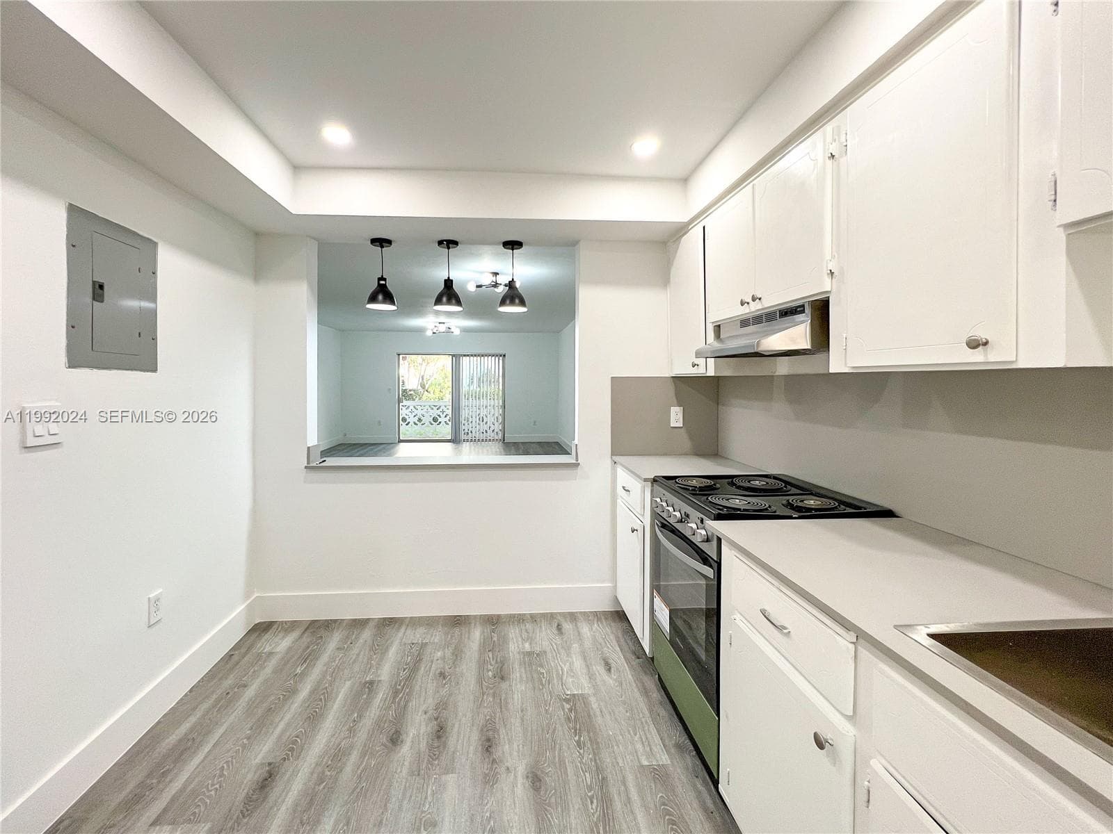 CLAREMONT PLACE CONDO · #107 in North Miami - Photo 4