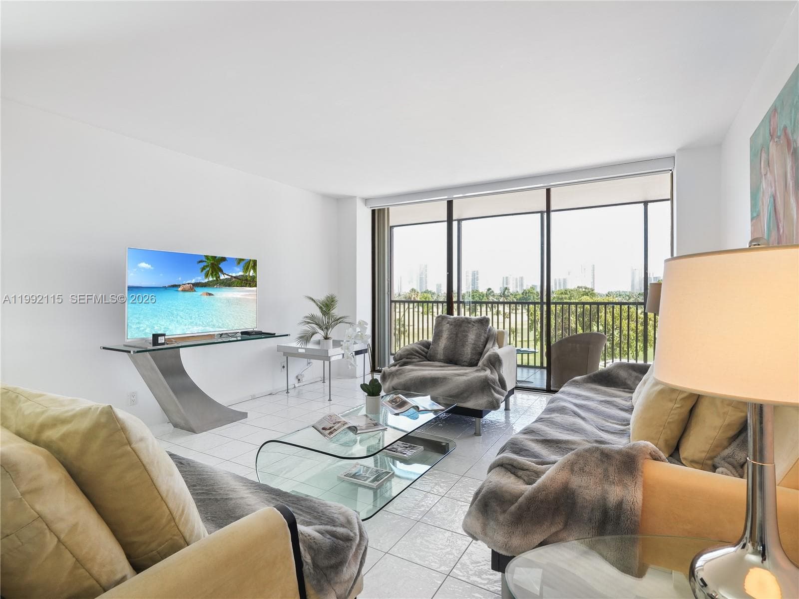Coronado · #536 in Aventura - Photo 2