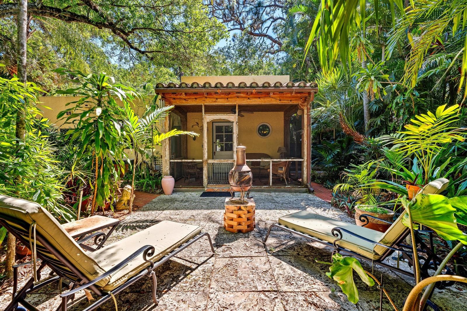 PATIO_TO_REAR_DT