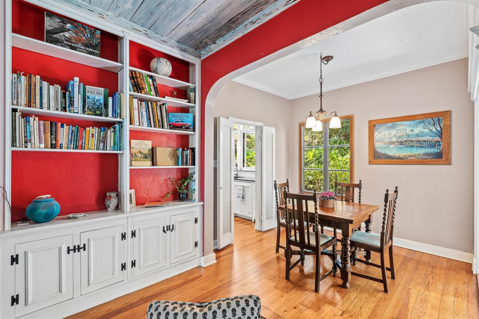 BREAKFAST_NOOK_DT