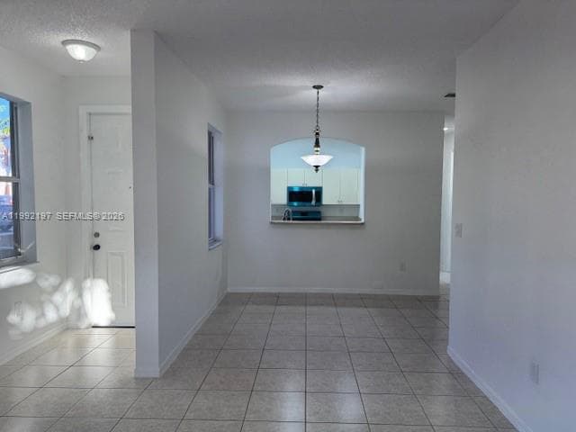 2288 NE 42 Avenue photo 5