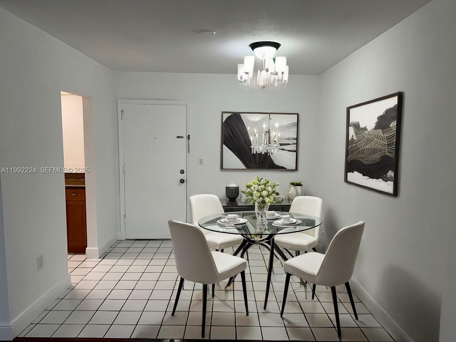 MILLER LAKE CONDO · #2R in Miami - Photo 3