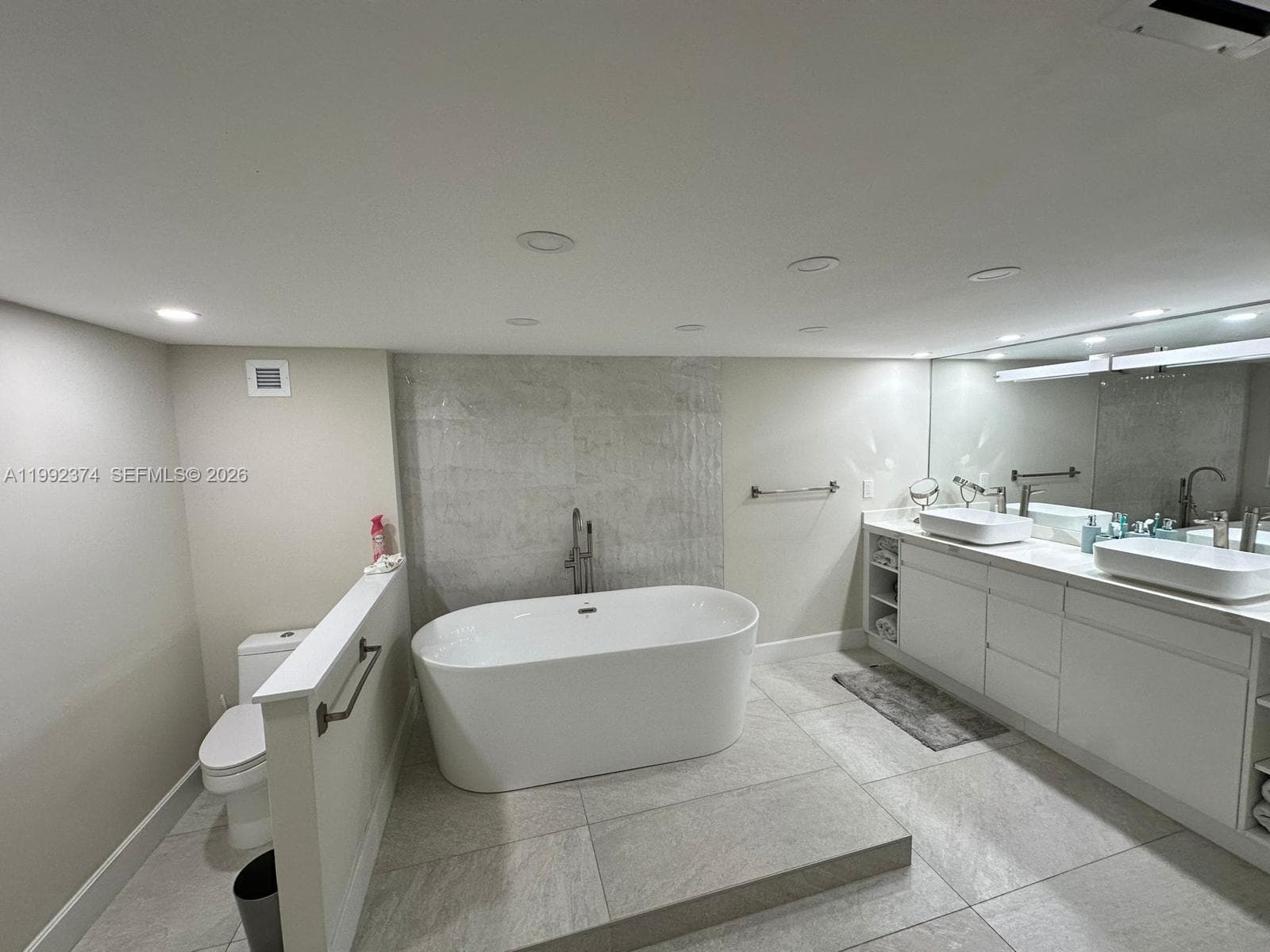 AQUARIUS CONDO · #508S in Hollywood - Photo 26