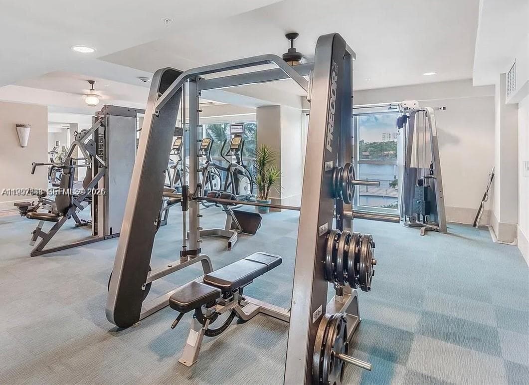 OCEAN MARINE YACHT CLUB C · #605 in Hallandale Beach - Photo 26