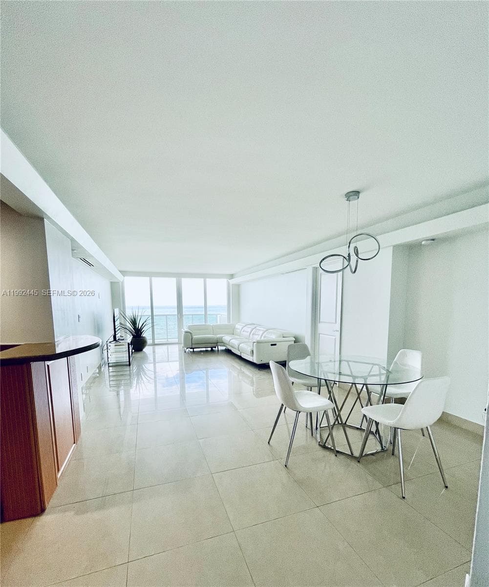 PARKER TOWER CONDO · #1105 in Hallandale Beach - Photo 3