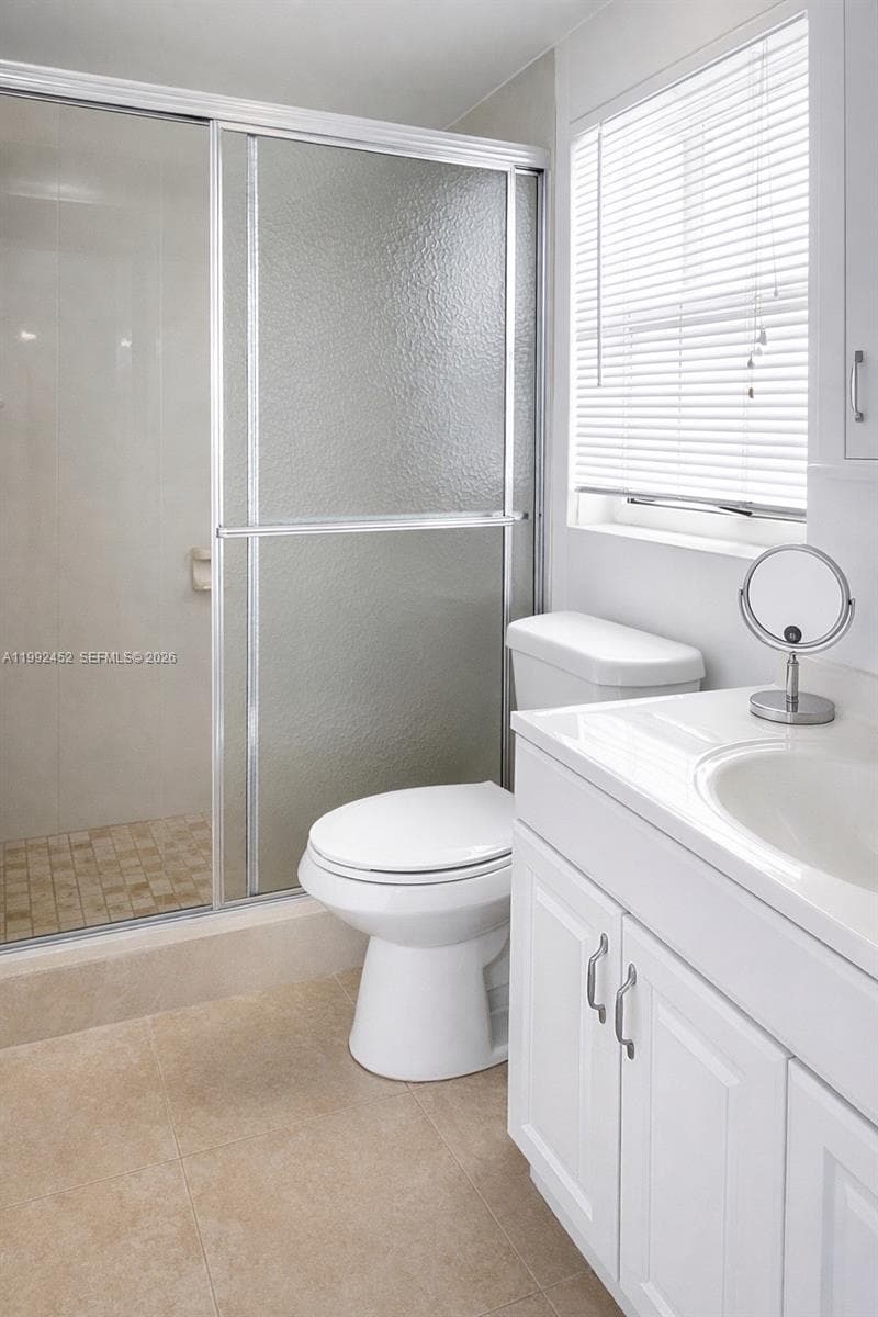 Fairways Royale · #501 in Hallandale Beach - Photo 7