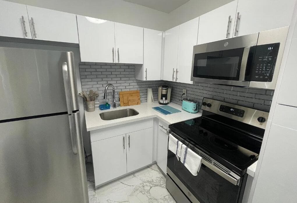 Studio Apartment