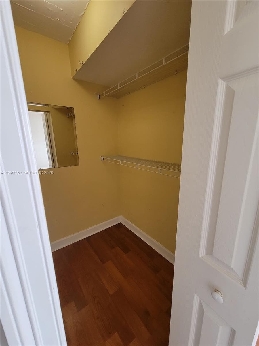 KEYSTONE TOWERS CONDO · #904 in North Miami - Photo 16