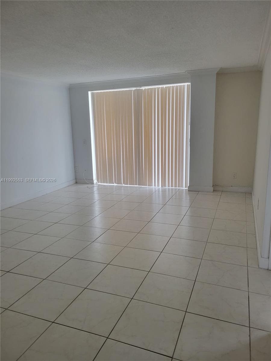 KEYSTONE TOWERS CONDO · #904 in North Miami - Photo 12