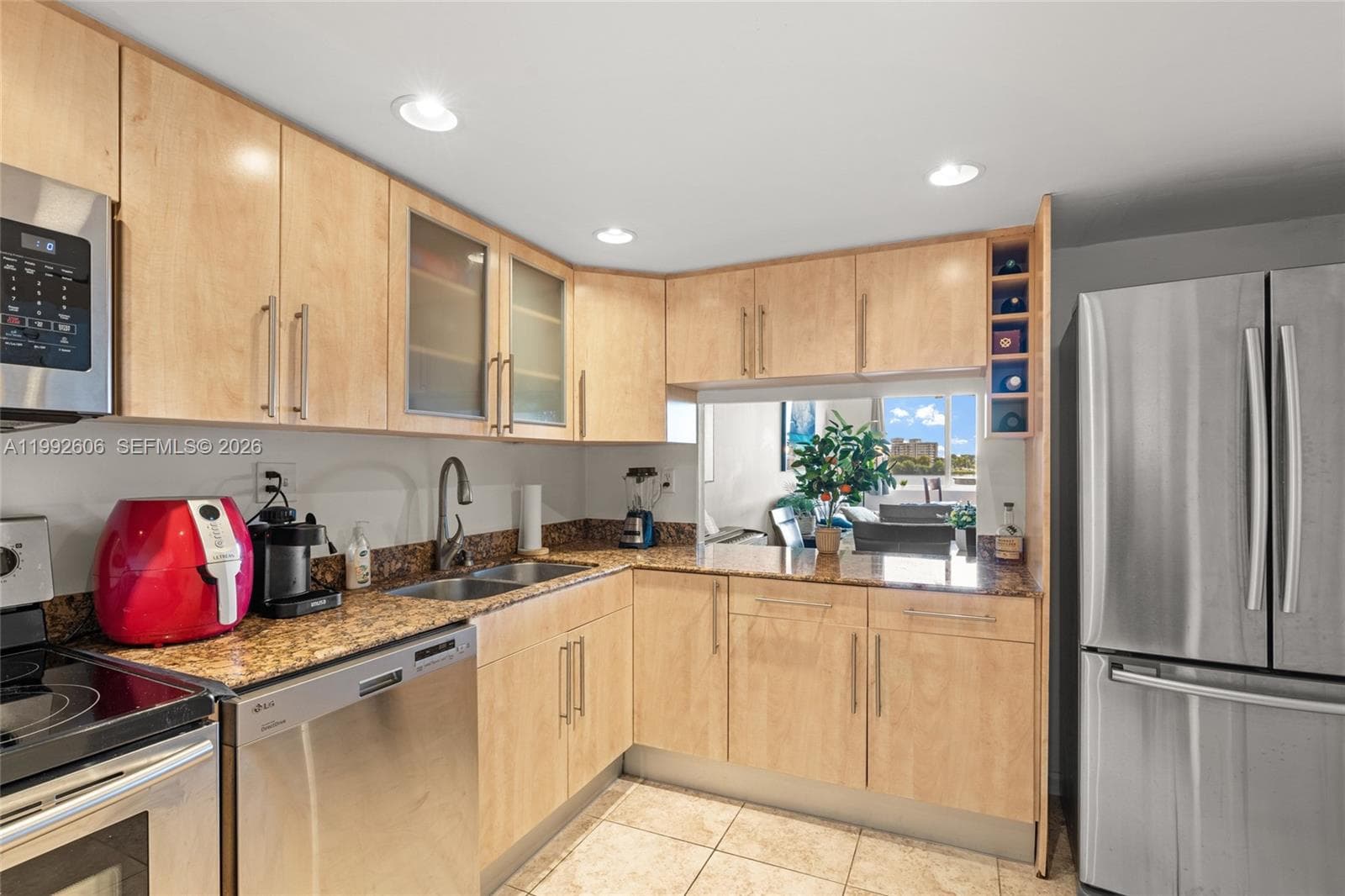 RIVIERA CONDOMINIUM APTS · #35 in Miami - Photo 8
