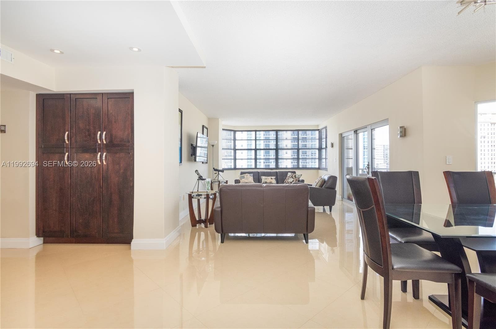 HEMISPHERES CONDO · #9F in Hallandale Beach - Photo 5