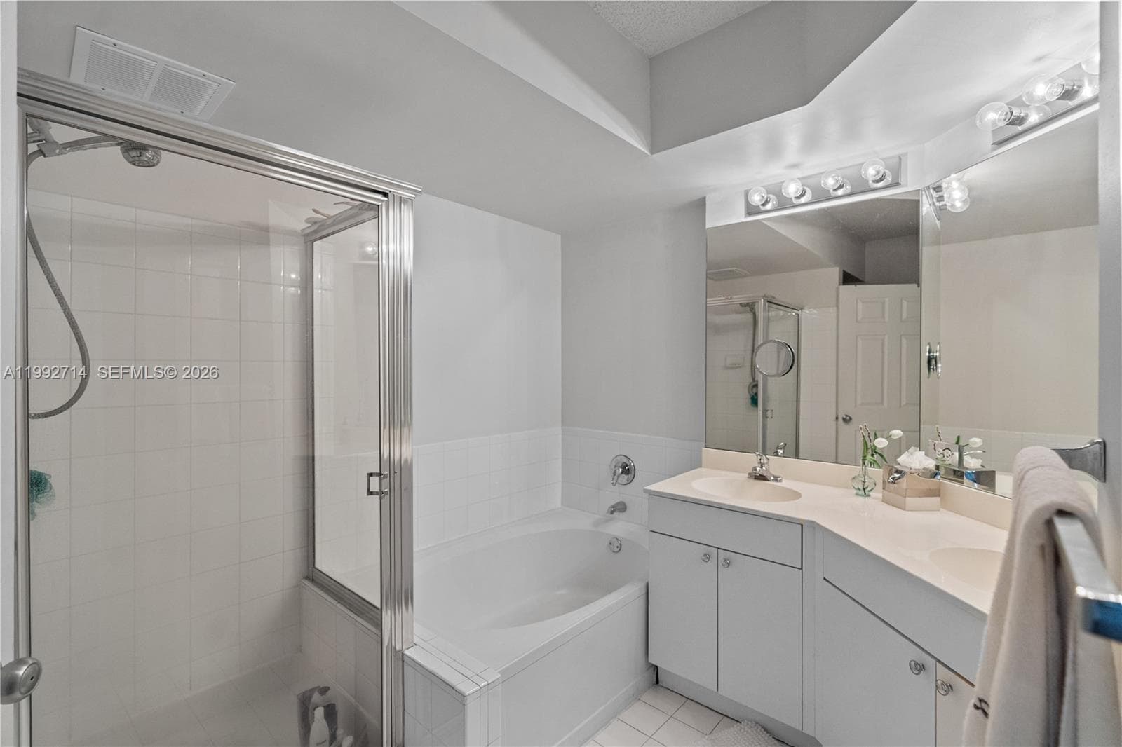 Porto Bellagio · #1301 in Sunny Isles Beach - Photo 24