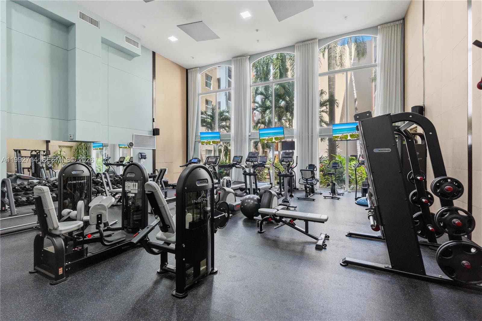 Porto Bellagio · #1301 in Sunny Isles Beach - Photo 33