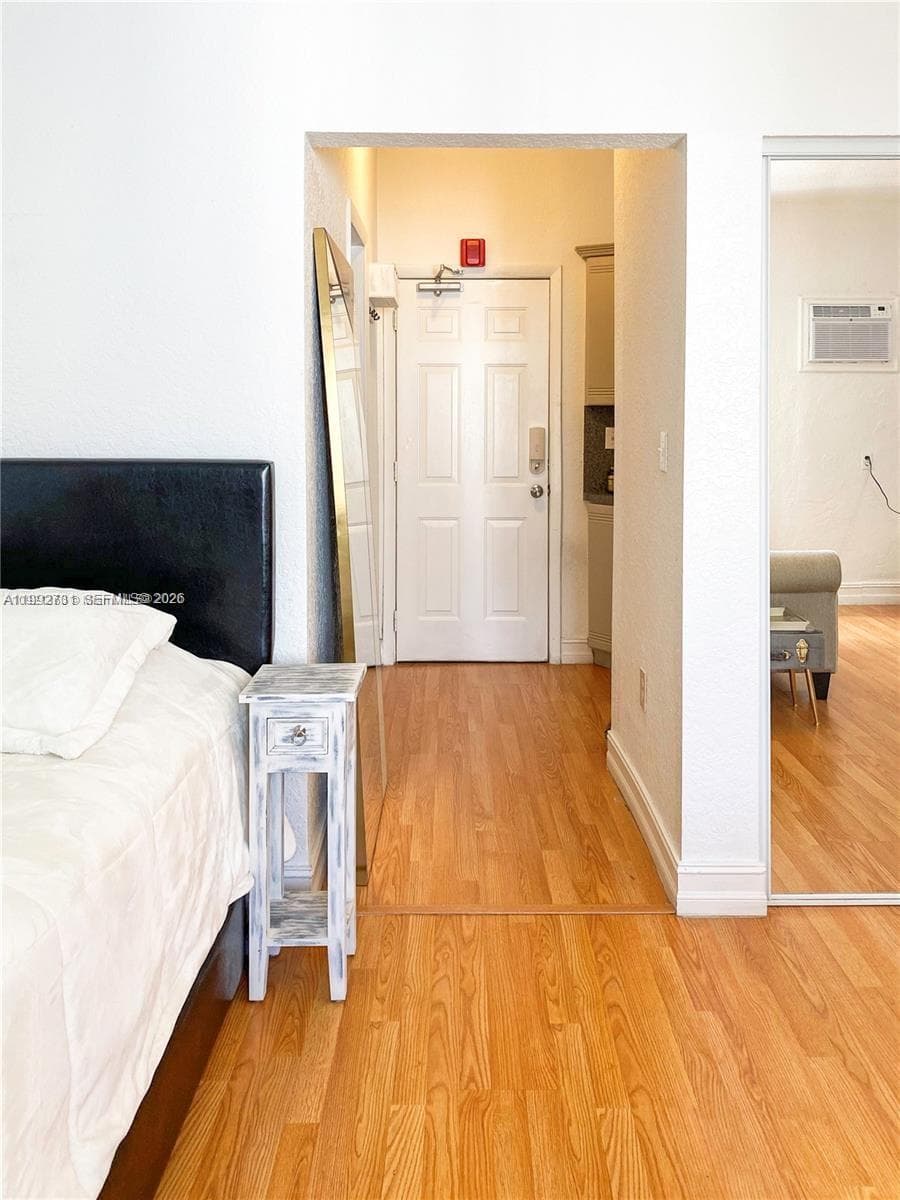 Euclid Condo · #203 in Miami Beach - Photo 4