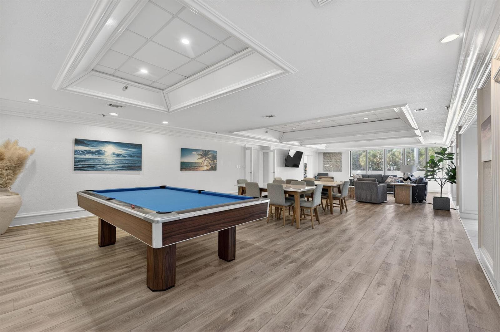 25 Parker Highland Game Room