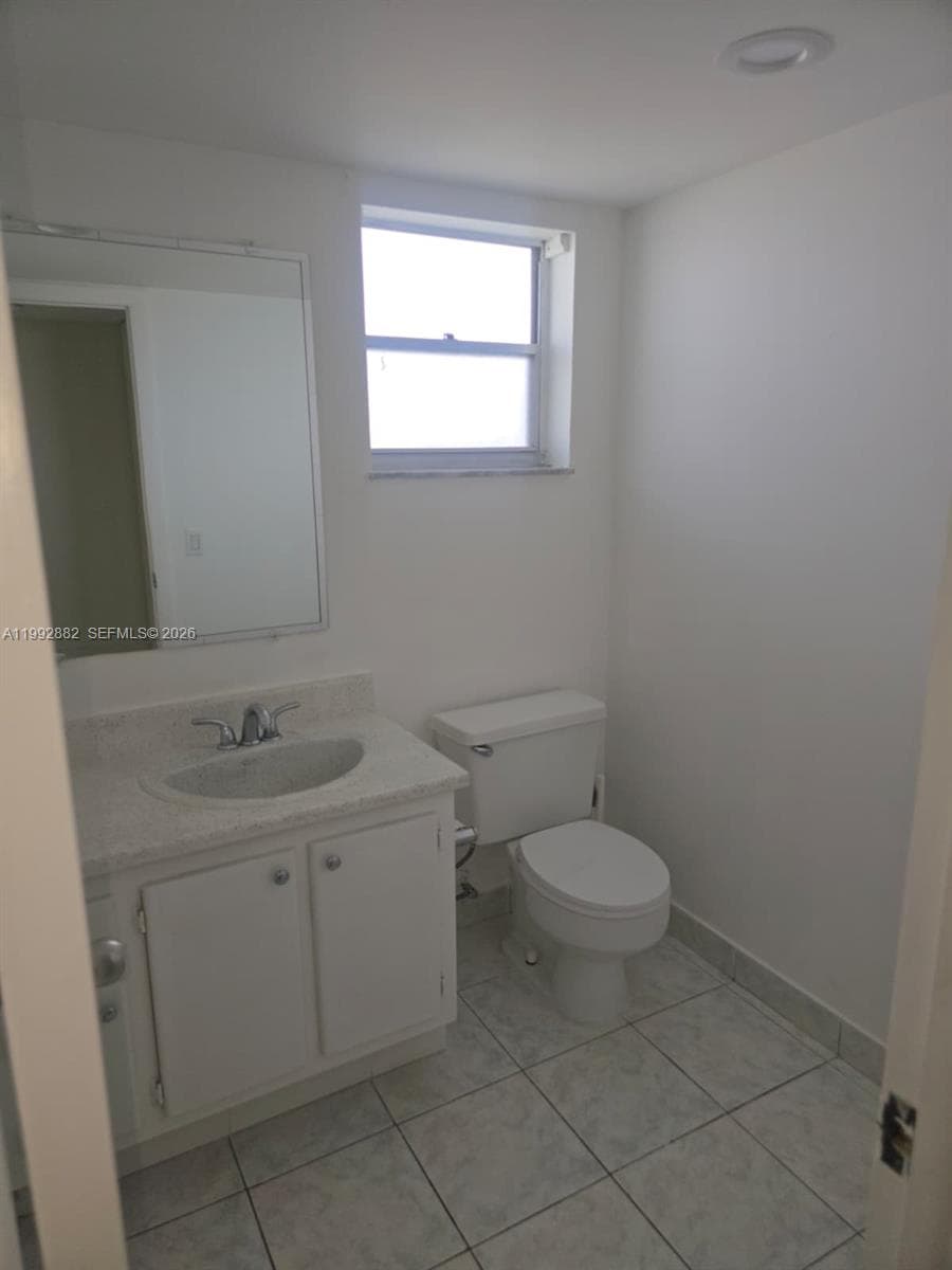 MEADOWBROOK TOWERS CONDO · #703 in Hallandale Beach - Photo 30