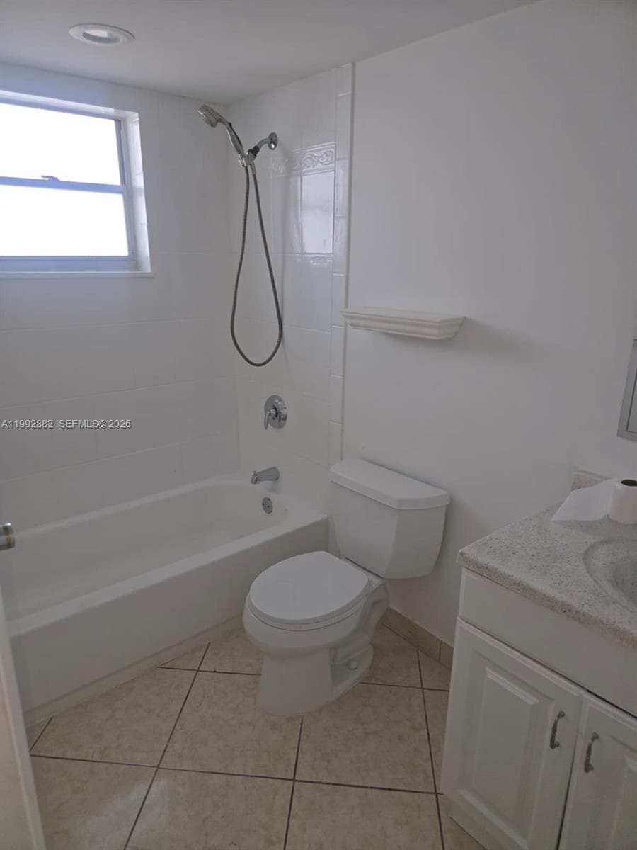 MEADOWBROOK TOWERS CONDO · #703 in Hallandale Beach - Photo 14