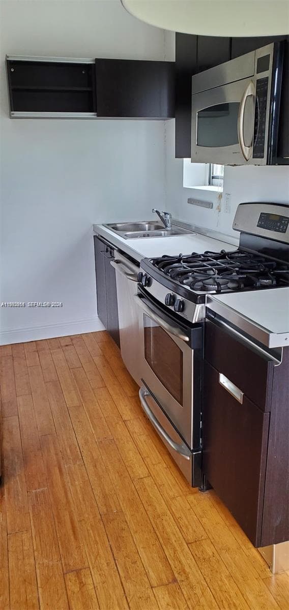 PINE TREE PLACE CONDO · #201 in Miami Beach - Photo 8