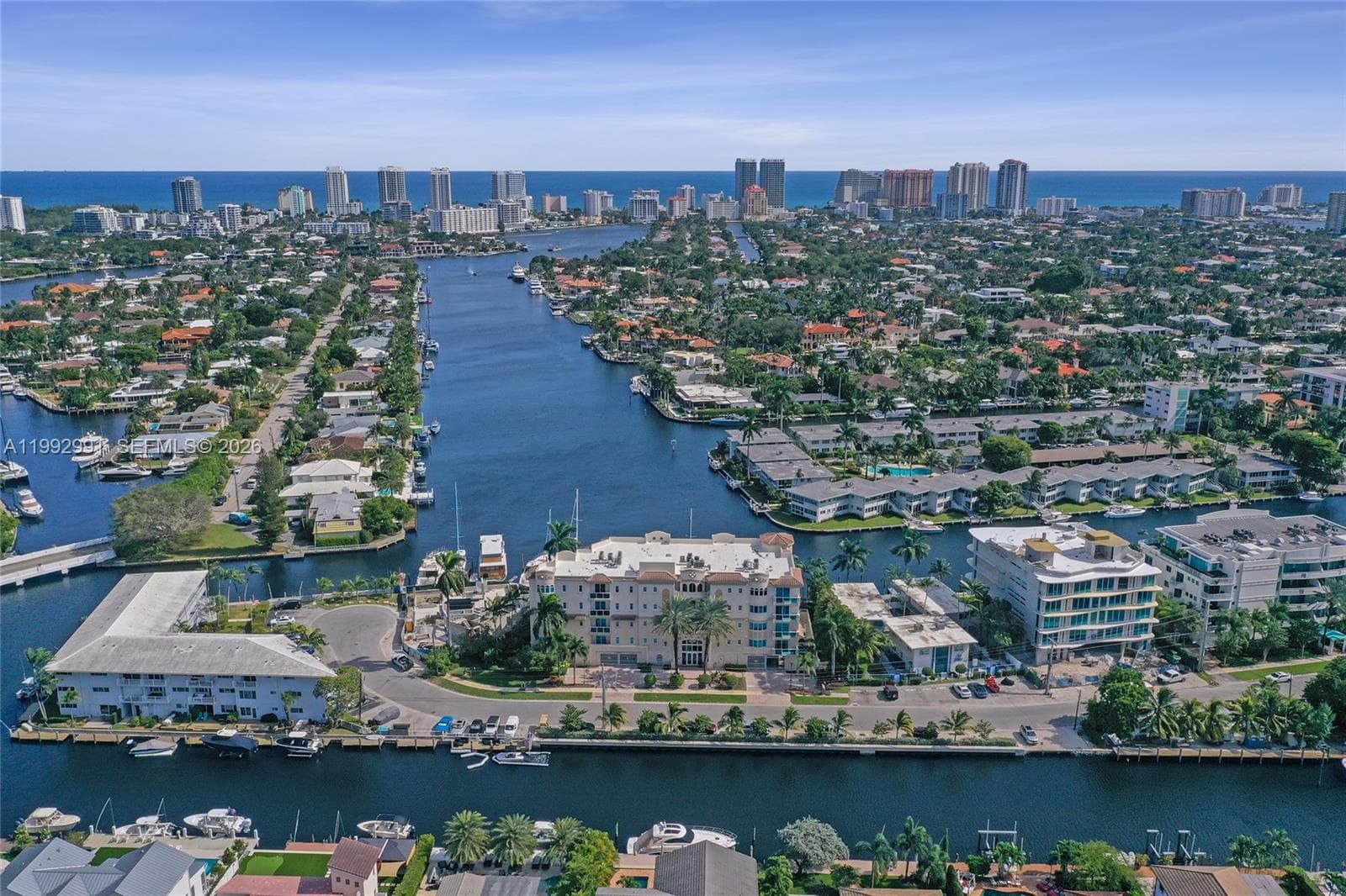 ARIA · #2C in Fort Lauderdale - Photo 77