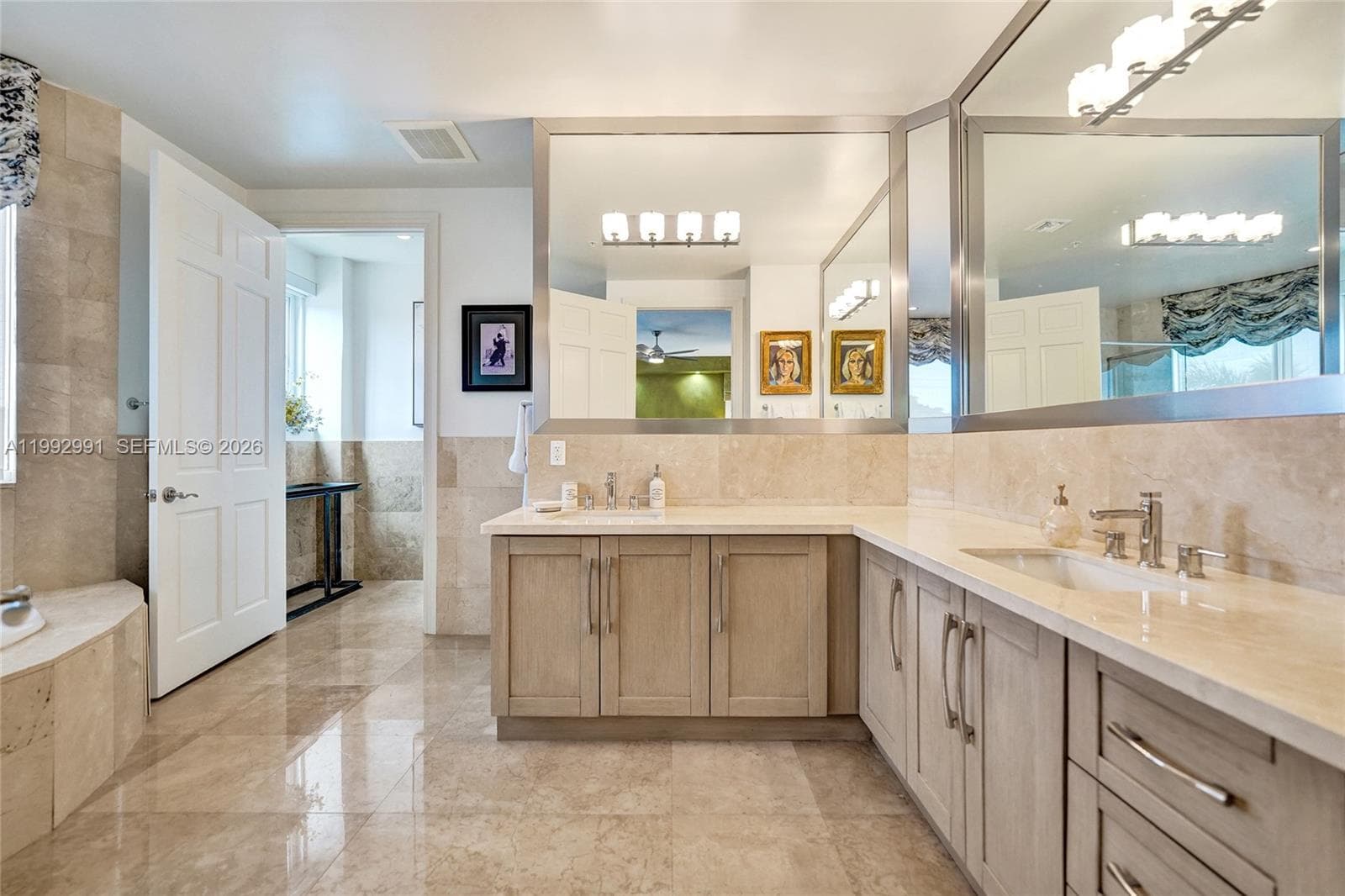 ARIA · #2C in Fort Lauderdale - Photo 32
