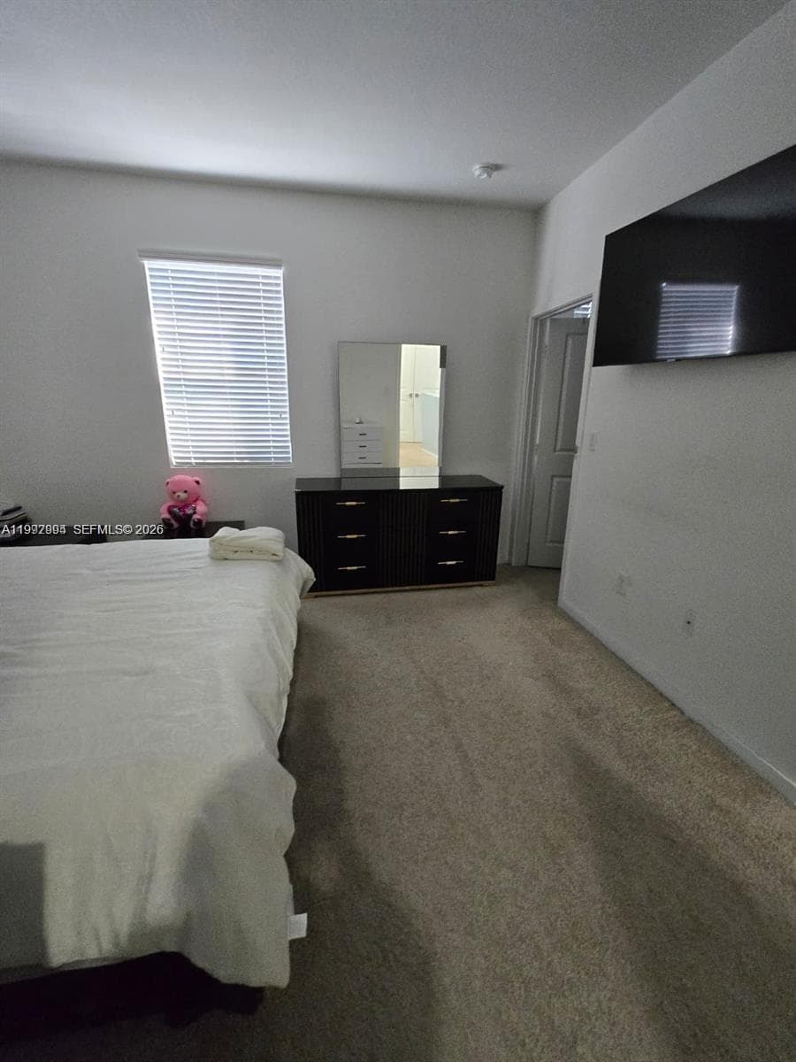 1166 SW 7th Ave photo 22