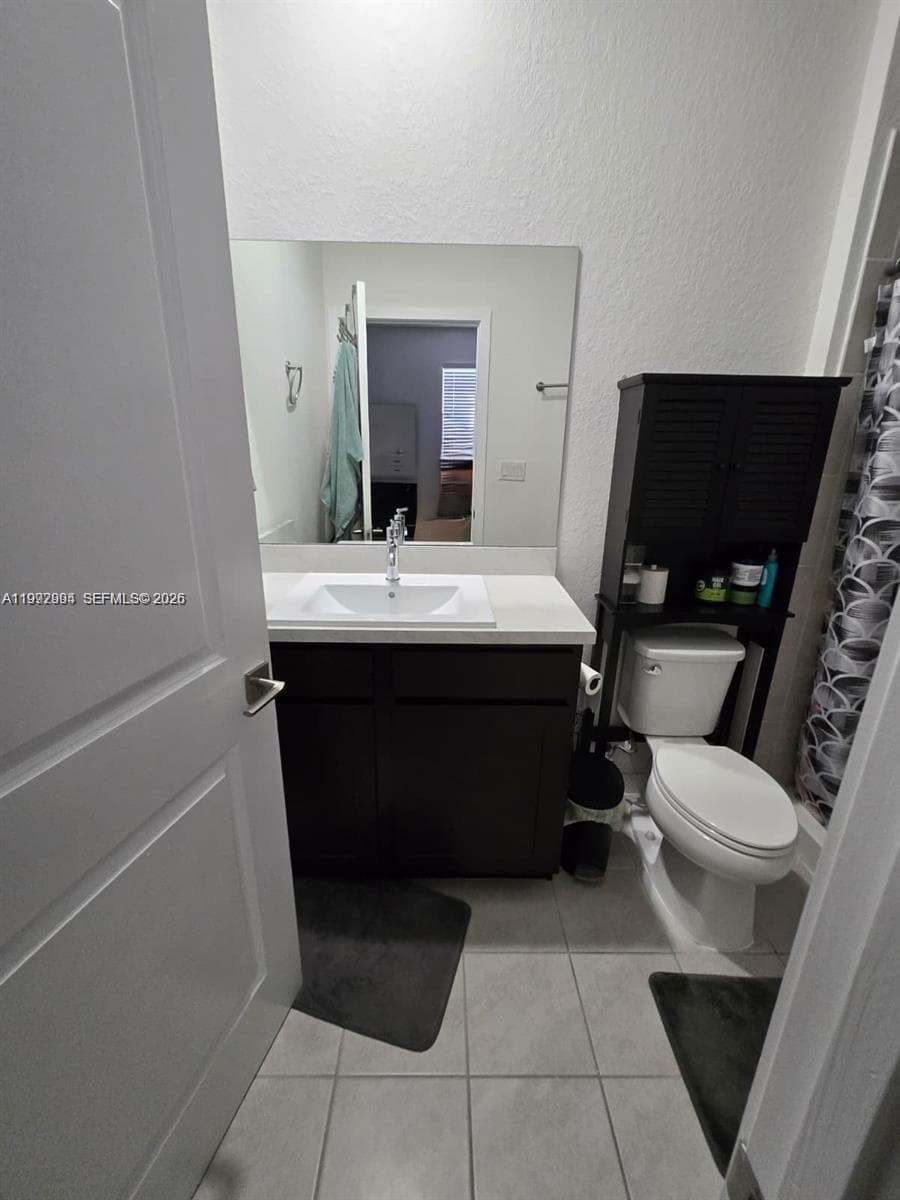 1166 SW 7th Ave photo 21