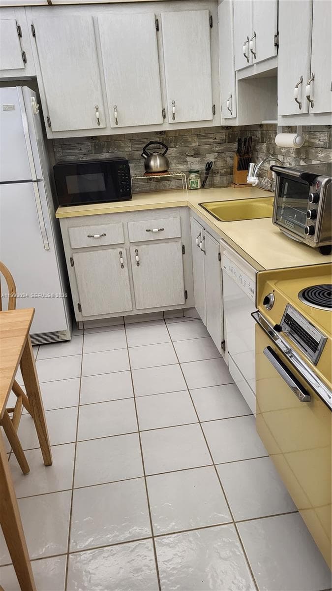 ENSENADA Condominium · #402 in Aventura - Photo 36