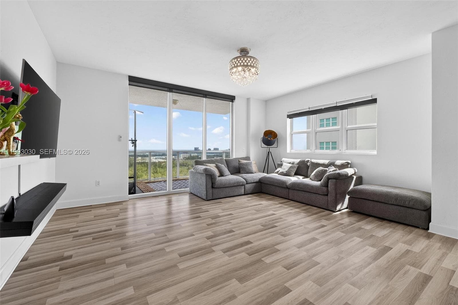 15051 Royal Oaks Ln · #2406 in North Miami - Photo 26