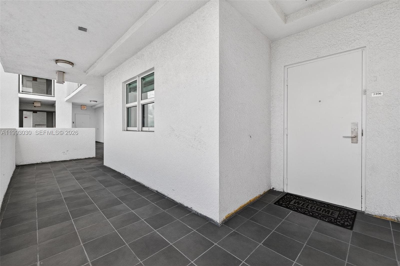 15051 Royal Oaks Ln · #2406 in North Miami - Photo 5