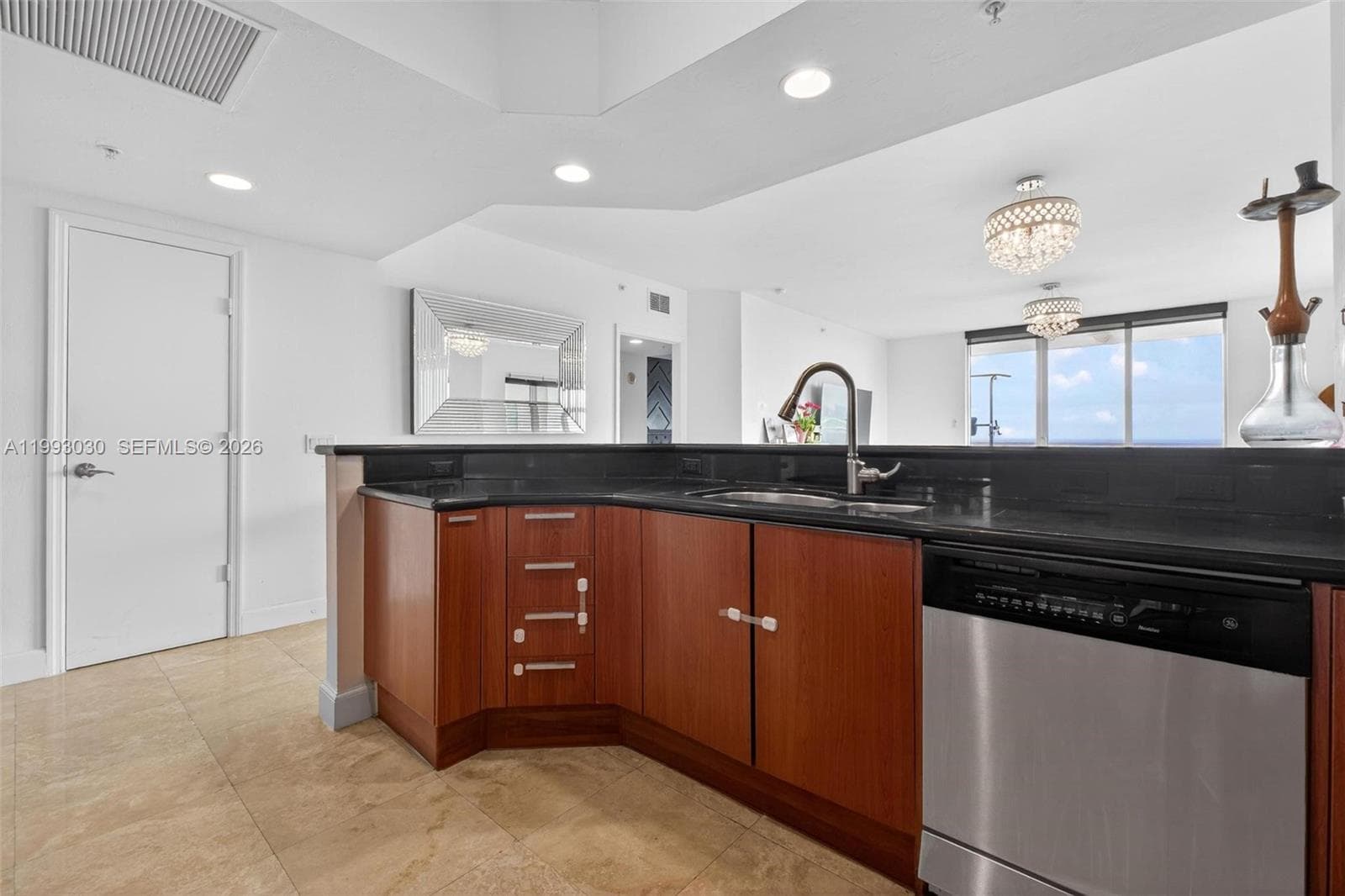15051 Royal Oaks Ln · #2406 in North Miami - Photo 19