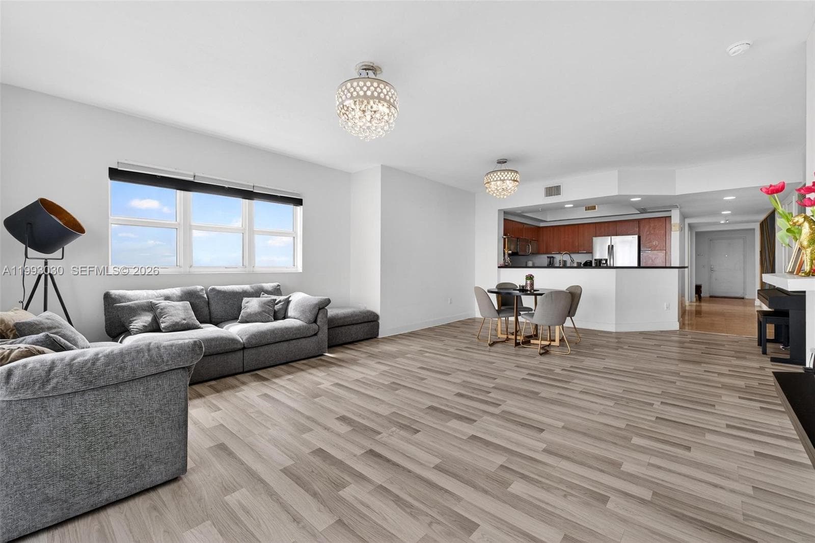 15051 Royal Oaks Ln · #2406 in North Miami - Photo 25